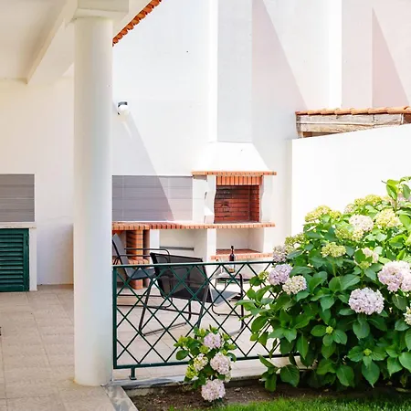 Maison Du Bonheur, Garden Peace, Peniche, Obidos וילה פניש