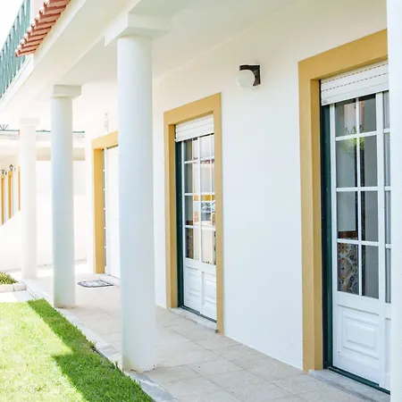וילה Maison Du Bonheur, Garden Peace, Peniche, Obidos פניש